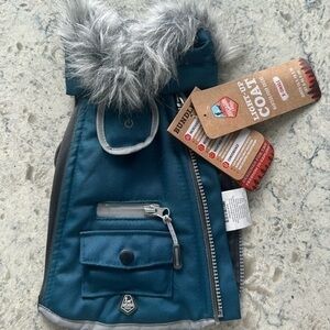 NWT Arcadia jacket dog winter teal/gray light up coat insulated size XS
